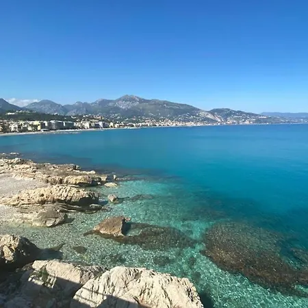 Small One Bedroom On The Beach Διαμέρισμα Roquebrune-Cap-Martin